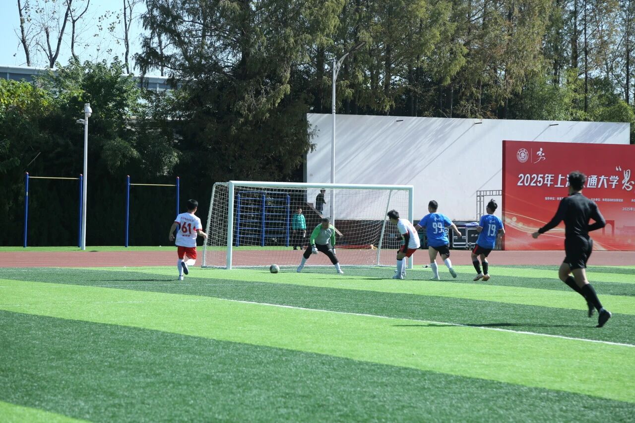 1765417864938452.jpg ac2b6a08d58b28e806aa20419a5a831d.jpg