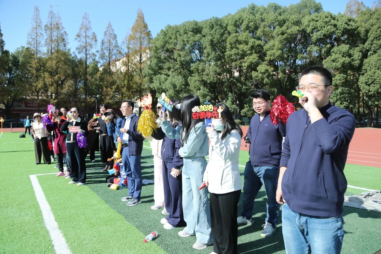 1765417922675140.jpg 4d03e1557d956ec694a0710343e72c90.jpg