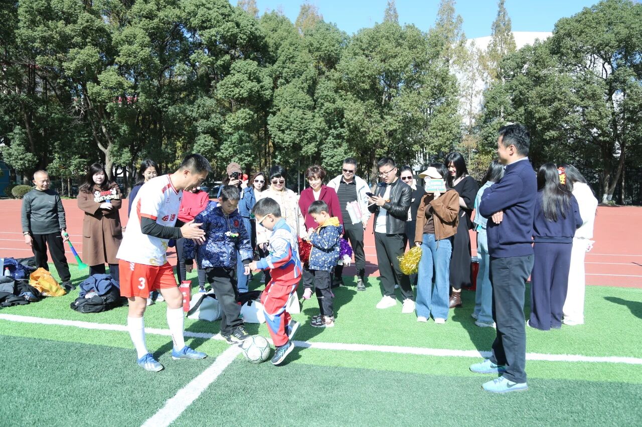 1765417926790352.jpg e7c19903cf8c4c599a7d7d85cd8c629b.jpg