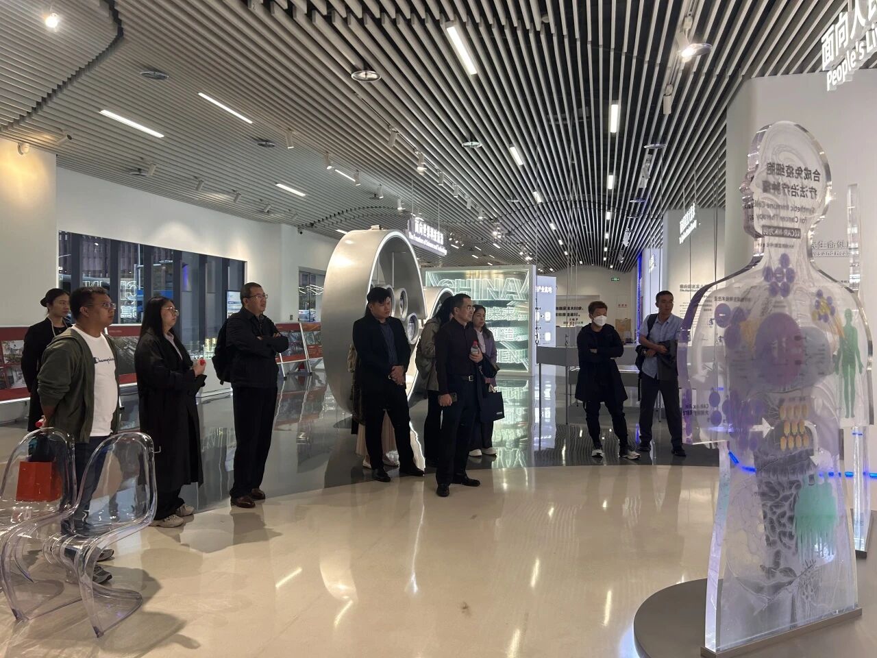 1765418875305636.jpg d86d431883e25ac9fbce8c9b5125ba1d.jpg