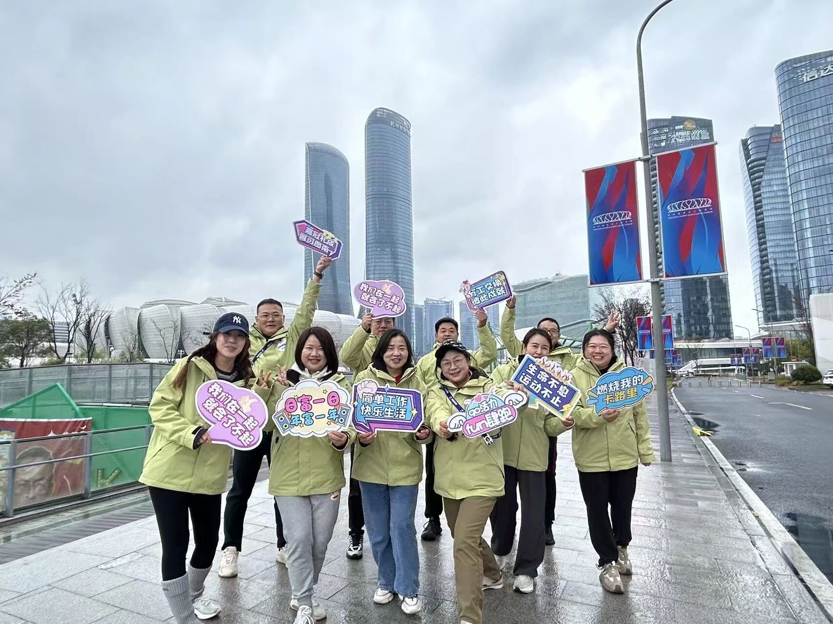 1767601271634731.jpg ce29c9cbeee71db1585c0163f41e2ef8.jpg